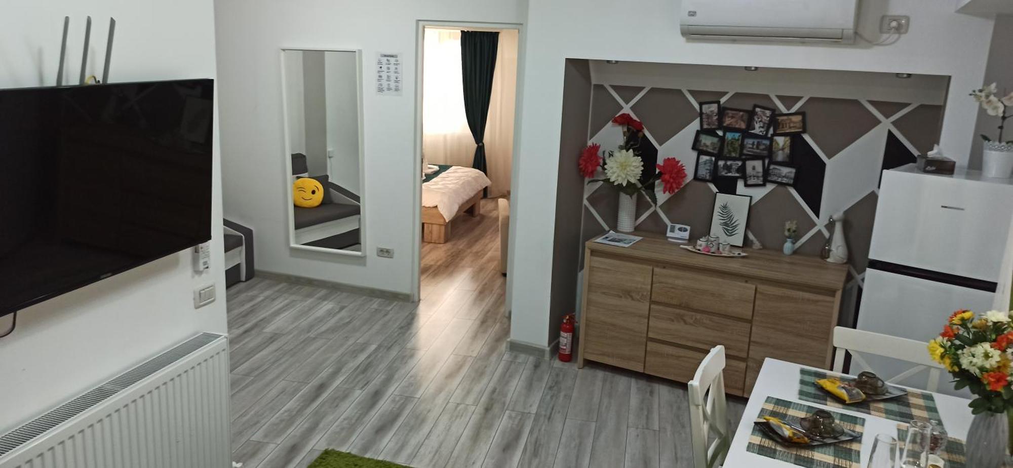 Comfortable Apartment University Square Бухарест Экстерьер фото