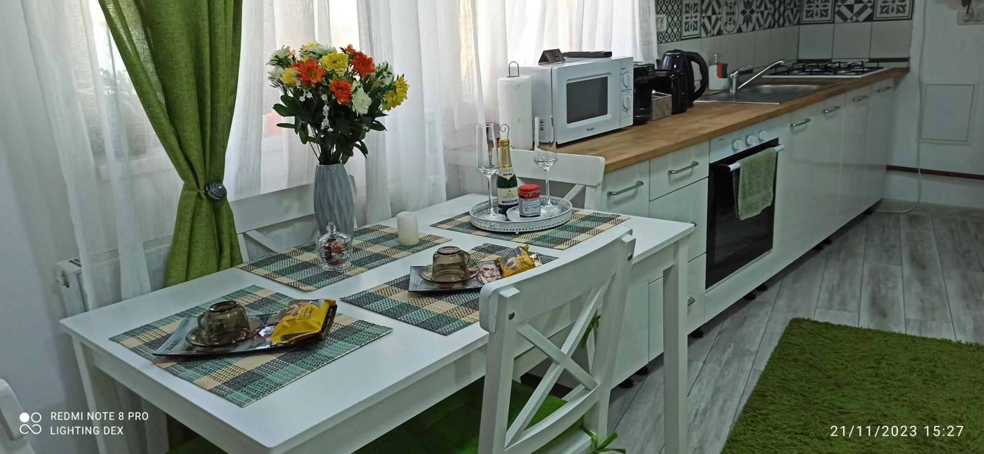 Comfortable Apartment University Square Бухарест Экстерьер фото