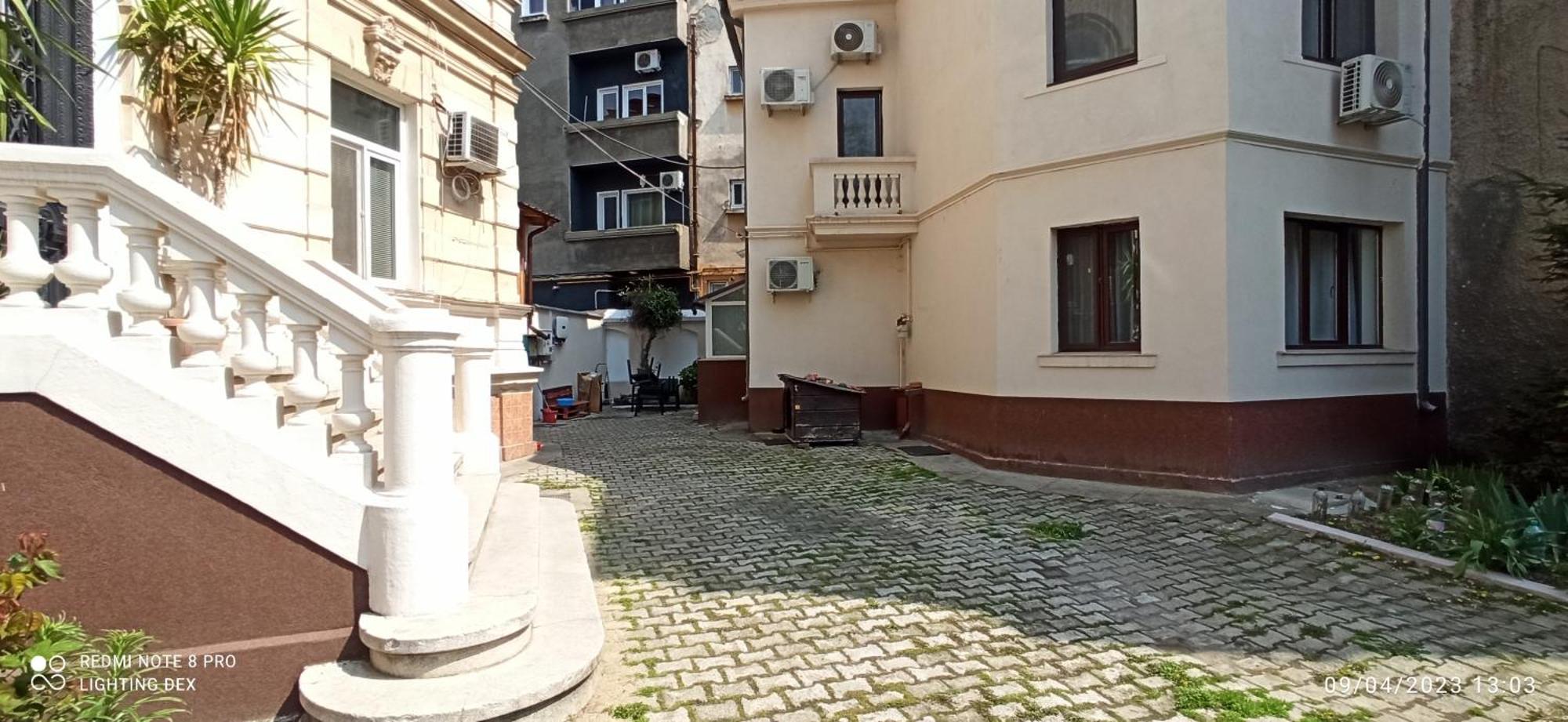 Comfortable Apartment University Square Бухарест Экстерьер фото